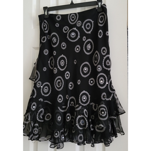 Alfani skirt - Picture 2 of 3